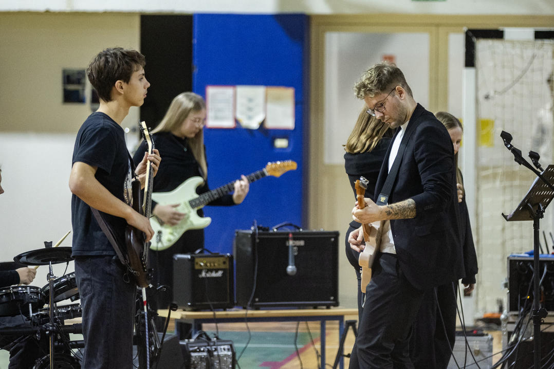 2025 12 11  60 let OS I Roba 73.jpg